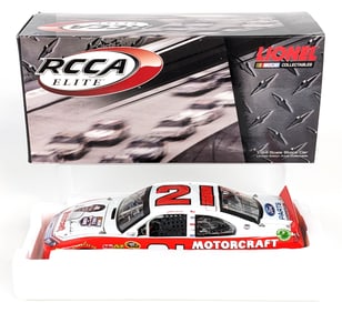 1/24 Scale Lionel Trevor Bayne #21 Motorcraft Hall of Fame 2011 Fusion