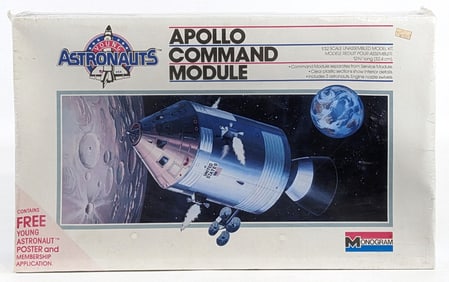 1/32 Scale Monogram Apollo Command Module Model Kit - Sealed
