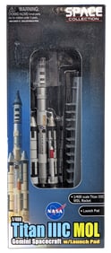 1/400 Scale Dragon Wings Titan lllC MOL Gemini Spacecraft w/ Launch Pad Model - NIB