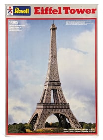 1/385 Scale Revell Eiffel Tower Model Kit - NIB