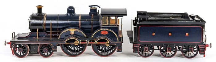 Large Great Eastern Railway #1900 Claud Hamilton Locomotive and Tender