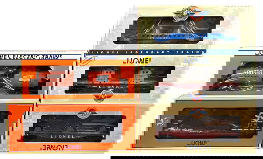 Lionel Train Cars 39471 29829 26026 17909 17264: Lionel #6264 lumber car (39471), #6805 radioactive waste car (29829), Mercury capsule carrying car (26026), Hooker Chemicals tank car (17909), C&O double door boxcar (17264). The boxes show wear from