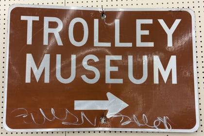 SST Museum Trolley Reflective Directional Street Sign