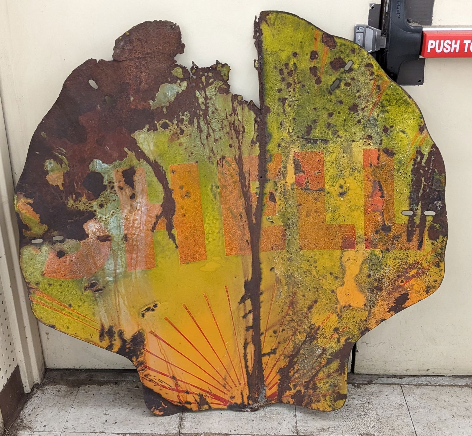 Vintage DSP Shell Service Station Clamshell Adv Sign (1 of 7)