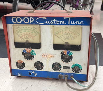 Vintage CO-OP Custom Tune Model 61 Tuner: Vintage CO-OP Custom Tune Model 61 tuner. Has paint loss, discoloraTin, scratches, and wear from use and age. Untested. Measures approximately 14in across by 12in tall.