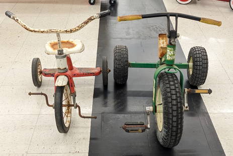Lot Of 2 Vintage Tricycles: Lot of two vintage tricycles. Includes a TMX Tuff Trax and airflow style tricycles. They vary in age and condition with paint loss , rust, ?and wear from use and age.