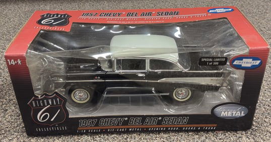 Highway 61 1957 Chevy Bel Air Sedan 1:18 Scale Die Cast Car