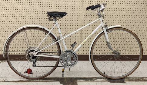 John Deere Universal Cruiser Bicycle