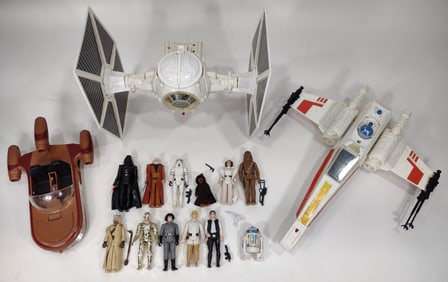 1970s Kenner Star Wars Action Figure Lot w/ Vehicles