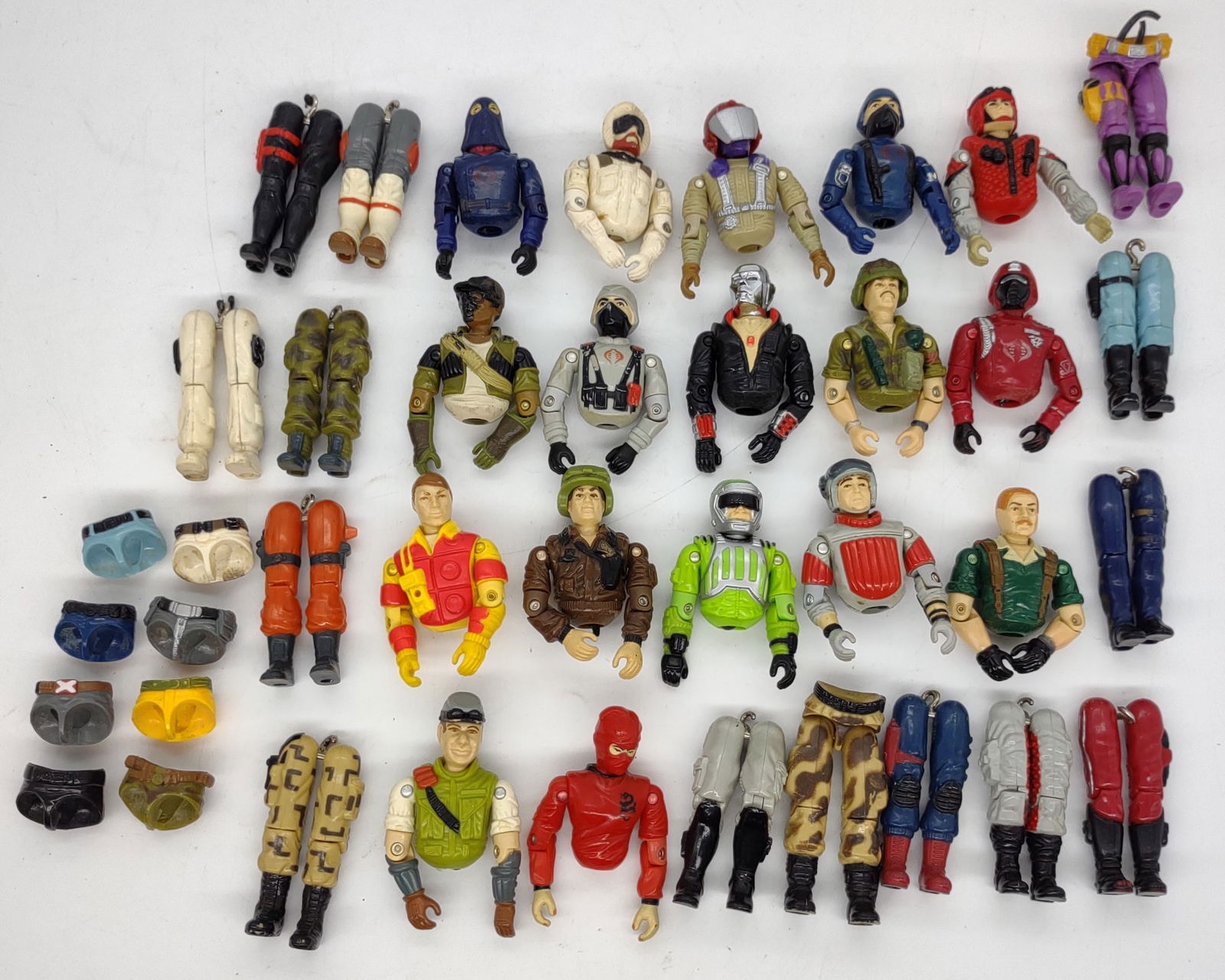 Lot of 1980s Hasbro G.I. Joe 3.75in ARAH Action Figure Parts (1 of 7)
