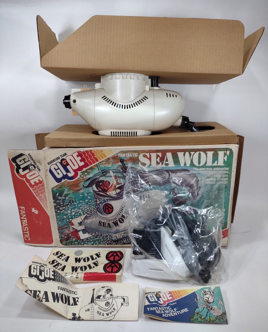 NOS 1975 Hasbro G.I. Joe Adventure Team Sea Wolf Submarine Playset In Box (1 of 20)