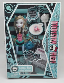 2009 Lagoona Blue Daughter of the Sea Monster First Wave New in Box