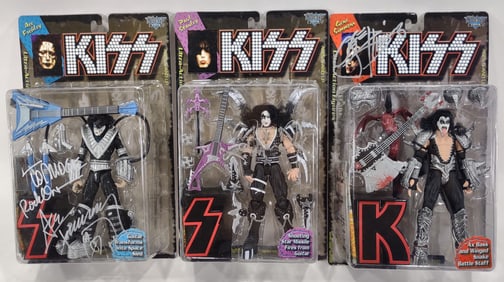 3) Signed Kiss Mcfarlane Action Figures On Blister Cards / Gene Simmons / Ace Frehley / Paul Stanley