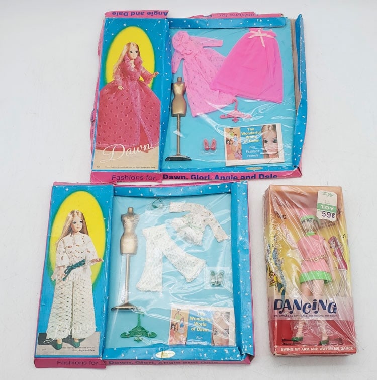 Vintage Topper Dancing Jessica Dawn Doll and Outfits with Boxes (1 of 8)