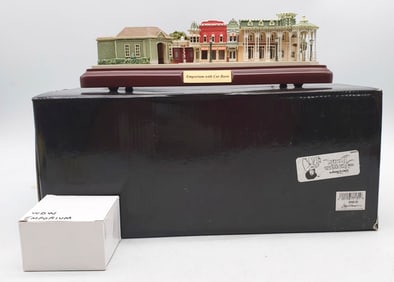 Disney Parks Olszewski First Edition Emporium with Car Barn