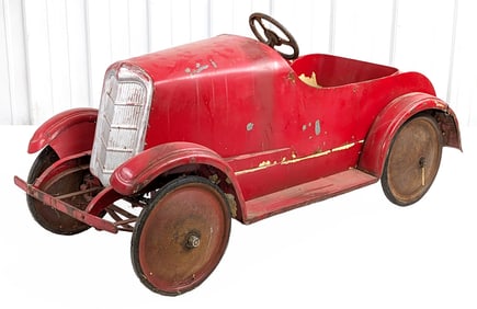 Large American National Carnival Ride Pedal Style Car