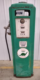 Unrestored Tokheim Model 39 Sinclair Gas Pump