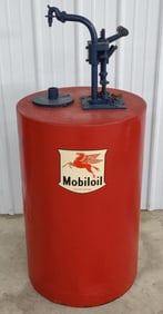 Vintage Mobiloil Service Station Lubester