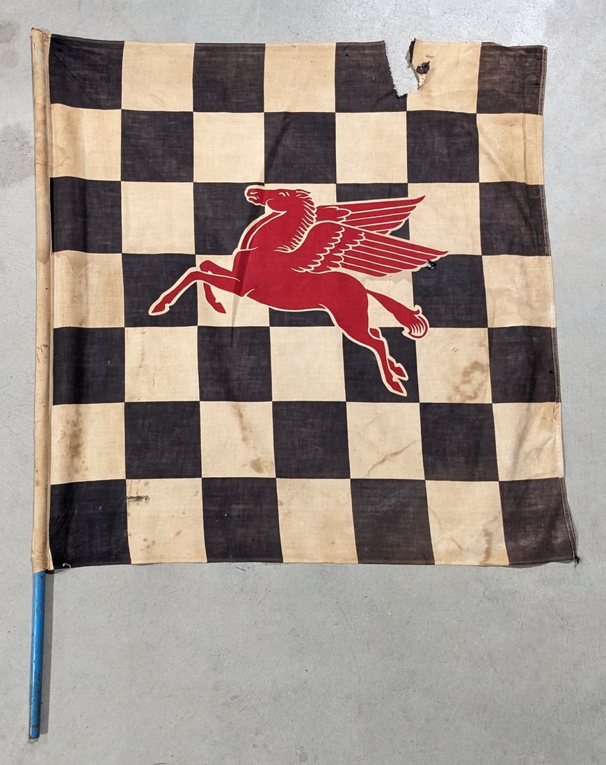 Large Vintage Mobil Oil Cloth Checkered  Racing Flag (1 of 7)
