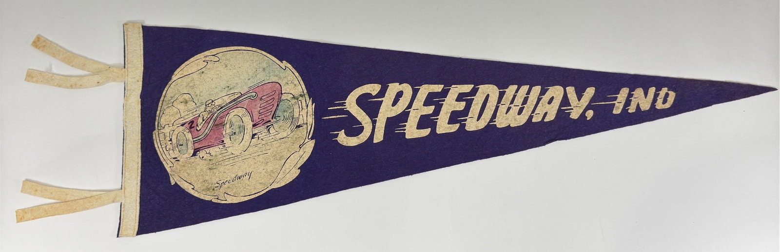 1930s-40s Indianapolis Speedway Auto Race Pennant (1 of 6)