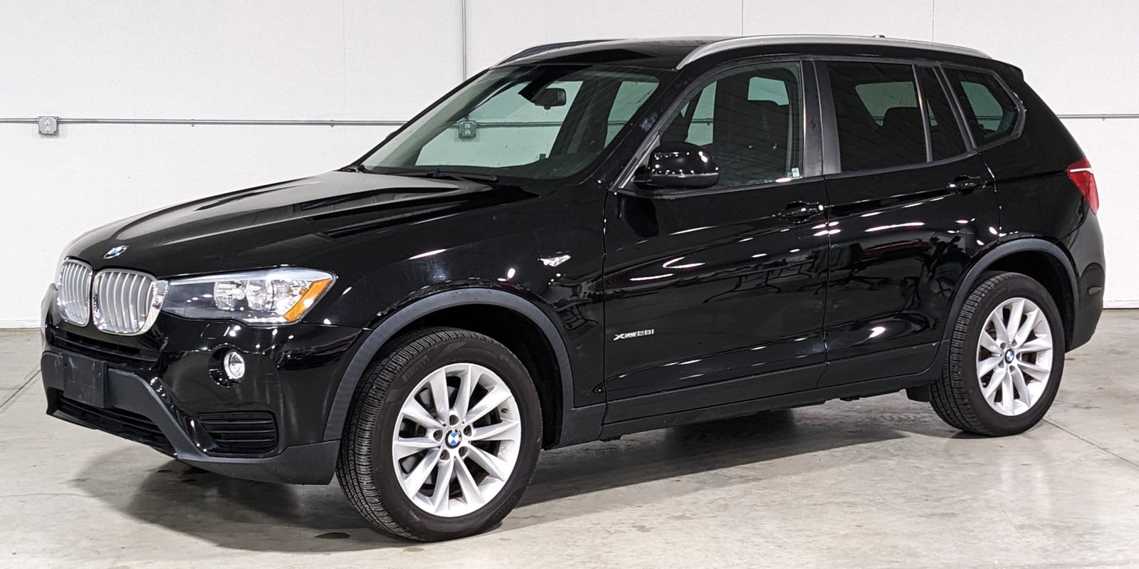 2017 BMW X3 SUV (1 of 20)