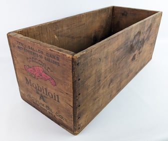 Early Gargoyle Mobiloil "A" Wooden Shipping Crate For Ten 1 Gallon Oil Cans