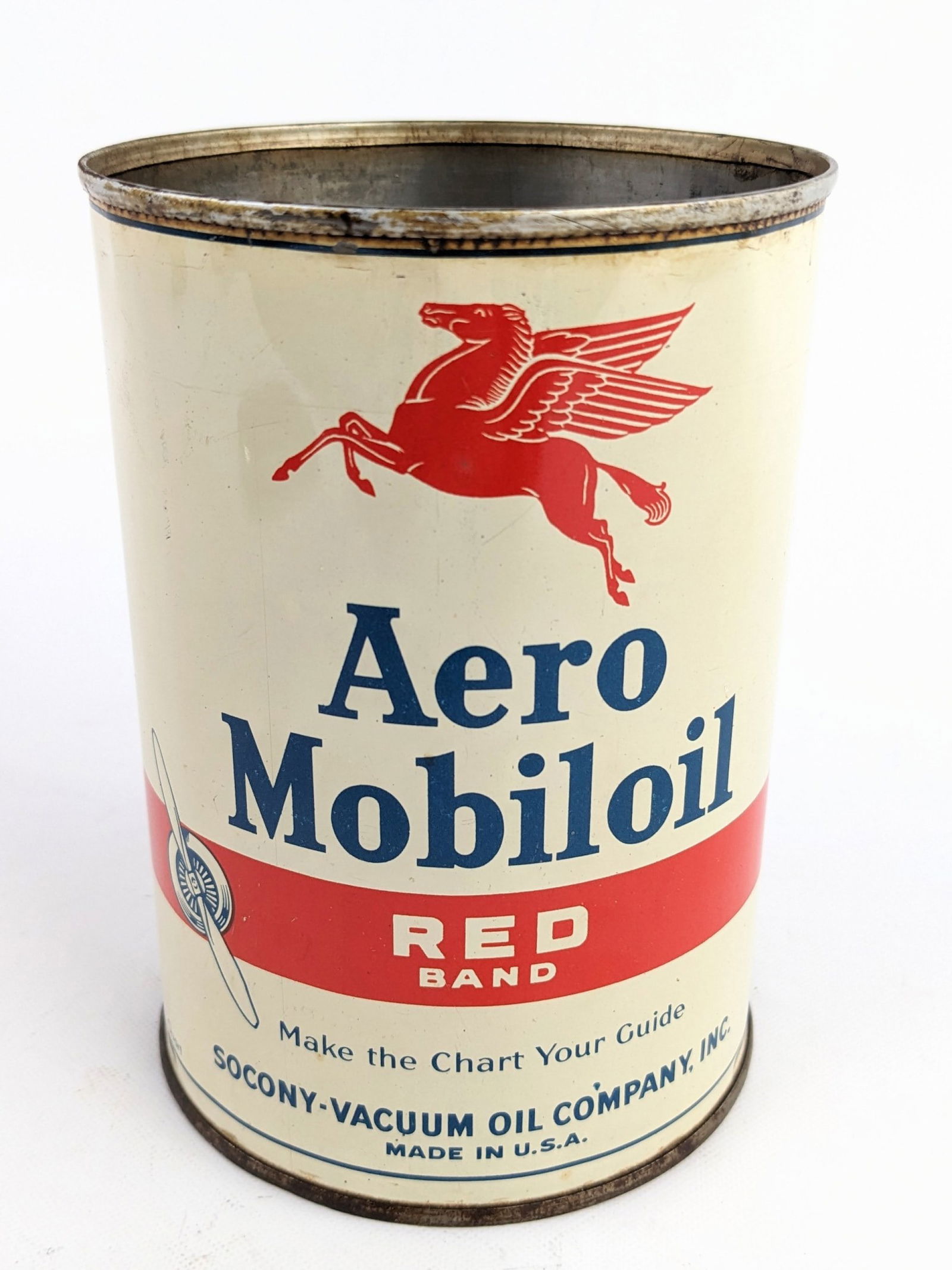 Vintage Aero Mobiloil Red Band Aircraft Oil One Quart Metal Can: Hard to find vintage Mobiloil Aero Red Band metal one quart oil can. Appears to be in overall nice condition with missing top,some scratches, paint loss, and wear from use and age. Does have a dent on
