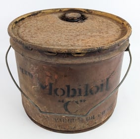 Early Vacuum Mobiloil "C" 25lb Oil Can