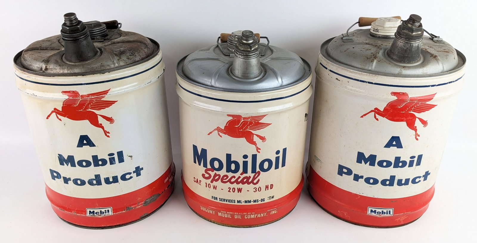 3) Vintage Mobil Service Station 5 Gallon Oil Cans (1 of 4)