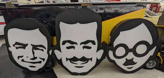 Large Pep Boys Auto Parts 3-Piece Lighted Adv Sign: Large Pep Boys Auto Parts 3-piece lighted advertising sign. Signs feature metal cans and acrylic faces. They appear to be in good condition with some scratches , decal loss, some cracks in the trim, a