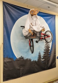 Life Size E.T. The Extra Terrestrial Life Size Prop & Display