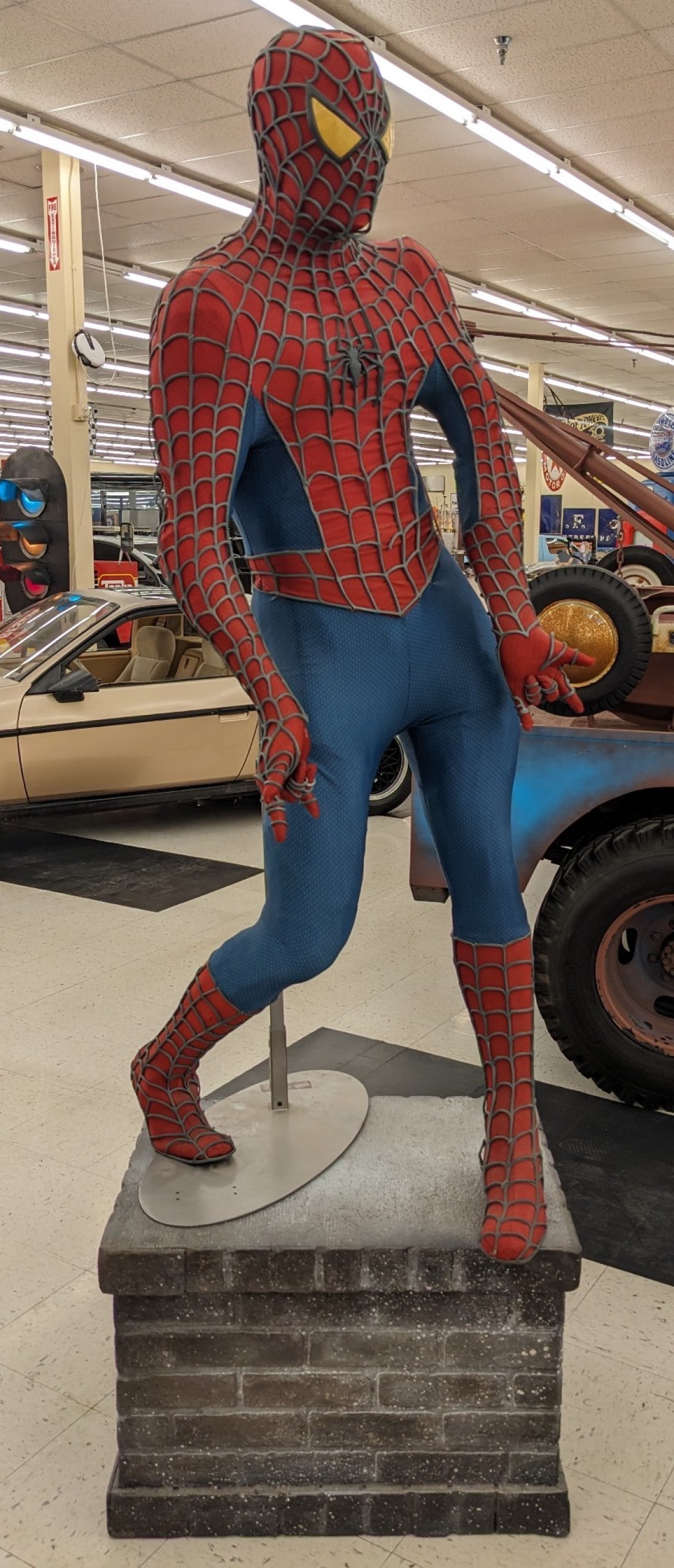 Life Size Spider Man Blockbuster Promo Adv Display (1 of 18)