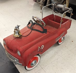 Contemporary Gear Box Fire Chief Gasoline Pedal Car