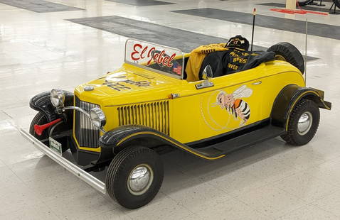 El Jebel Denver Shriners Ruble Bee Mini Car: This car was a part of the first Shriner club made in Colorado. Car comes with original Shriners jacket, shirts, and hat, and features Ruble Bee decals and the name plate Jerry on the front hood. Car