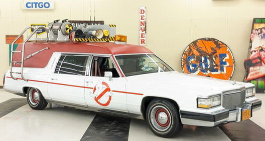 2016 Ghostbusters Ecto-1 1984 Replica Cadillac Fleetwood Hearse