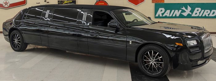 2003 Lincoln 3 Door Limousine Rolls Royce Limo Replica
