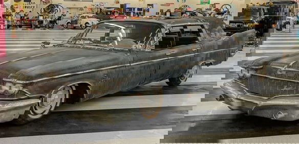 A Series of Unfortunate Events Movie Used 1960 Chrysler Imperial Crown Limo