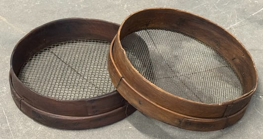 Vintage 18" Round Bent Wood Flour Grain Dry Sifter Screen Sieve