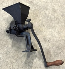 Arcade Mfg. Co. No 1 Large Coffee Grinder Cast Iron Hand-Crank