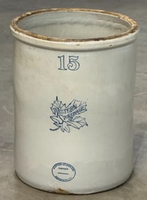 15 Gallon Western Stoneware Co. Maple Leaf Crock