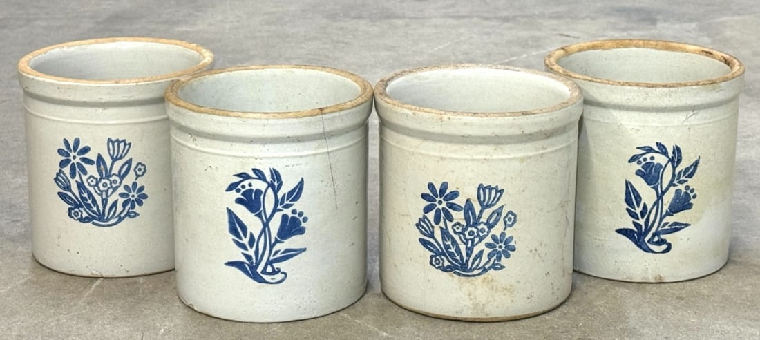 (4) 1 Gallon Western Stoneware Co. Cobalt Blue Floral Design Crocks: (4) 1 Gallon Western Stoneware Co. Cobalt Blue Floral Design Crocks.? Display nicely with normal wear due to age and use