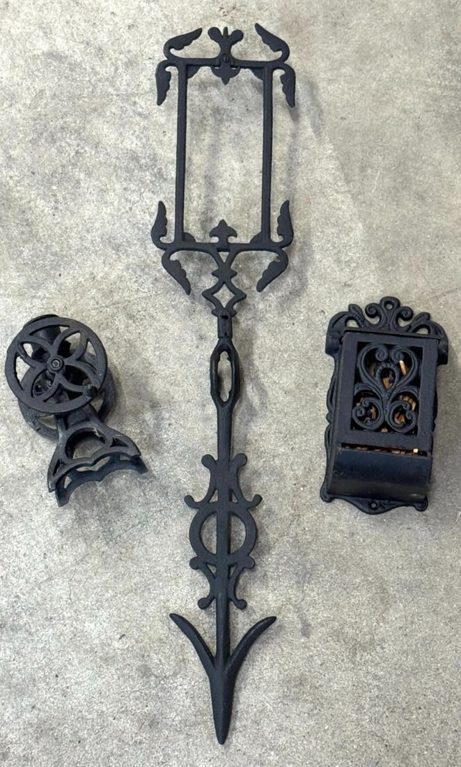 Antique Iron Weathervane Arrow/Lightning Rod Cast Iron Matchbox Holder & Candle Stick Holder (1 of 5)