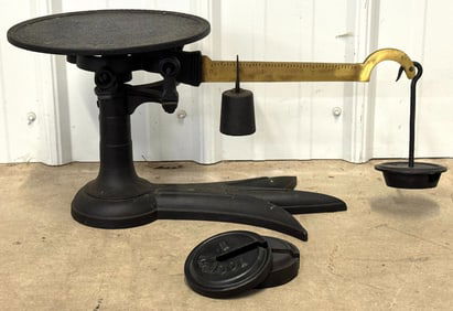 Antique Fairbanks Cast Iron & Brass 3 Toe Crows Foot Scale With Weights