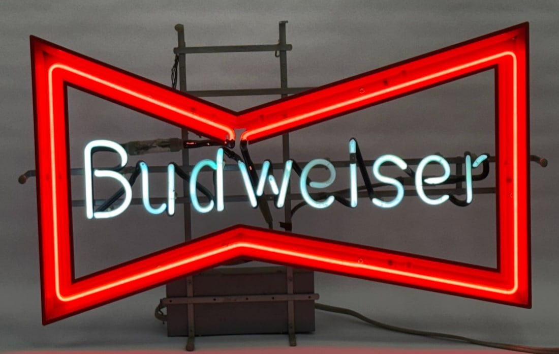 Vtg. Budweiser Bow Tie Beer Advertisement Neon Bar Sign: Vtg. Budweiser Bow Tie Beer Advertisement Neon Bar Sign. This neon bar sign is in good working condition. This is a great find that will make the perfect addition to your collection or man cave at hom