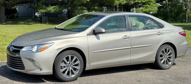 2015 Toyota Camry Sedan XLE