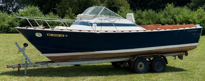 1966 26ft Wooden Chris Craft Cutlas Cavalier, 327 Motor *Project Boat* w/Trailer