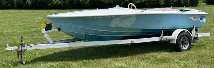1967 18ft Donzi 2 Plus 3, Holman & Moody Motor *Project Boat* w/1985 Coub Trailer