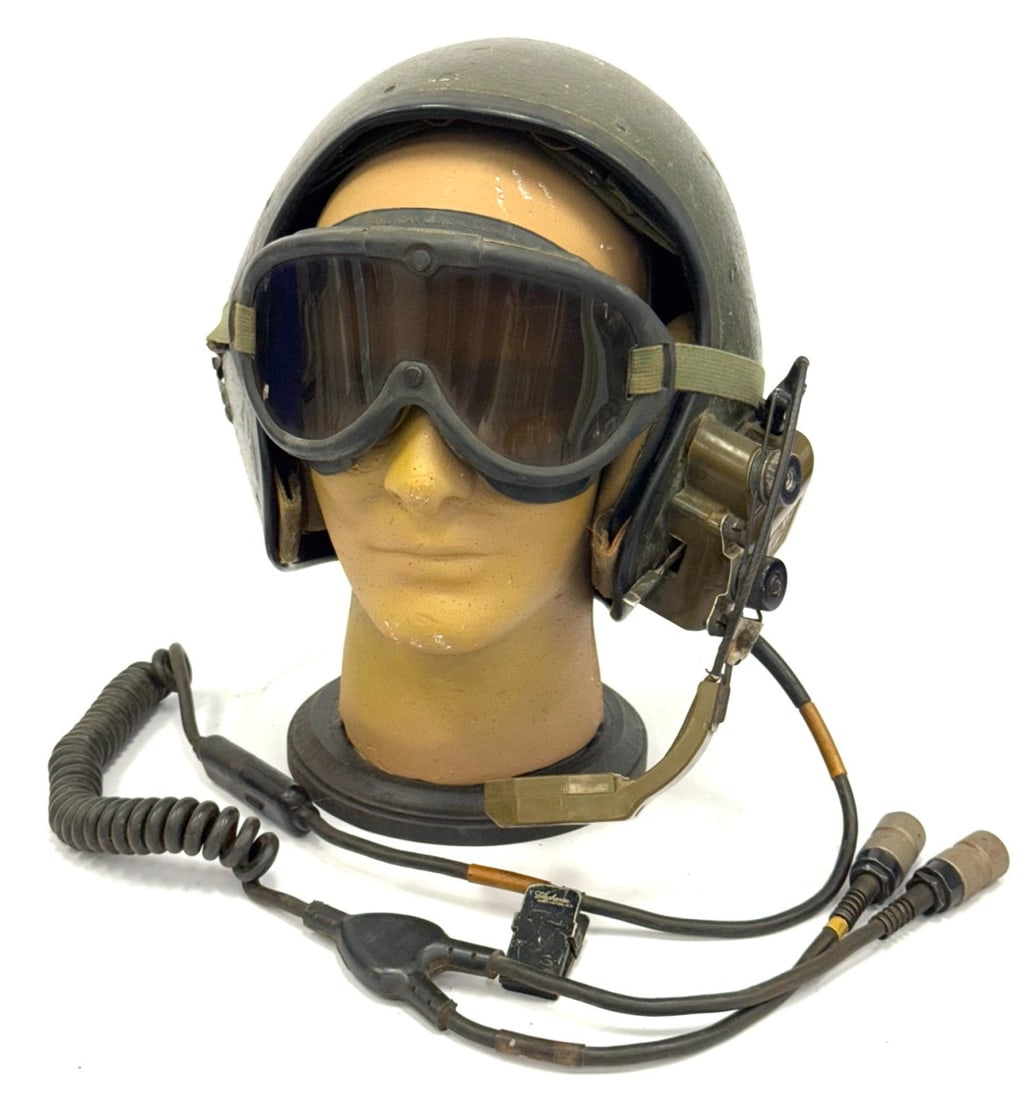 US Vietnam War Era Helmet/Coms for Combat Vehicle Crewman: US Vietnam War Era Helmet/Coms for Combat ?Vehicle Crewman With Goggles