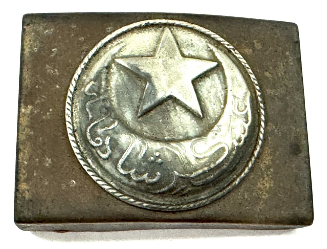 WW1 Turkish Ottoman Army Belt Buckle: WW1 Turkish Ottoman Army Belt Buckle. Belt Buckle on back is starting to rust and has patina from age and wear. Measures 2 1/2" x 2"