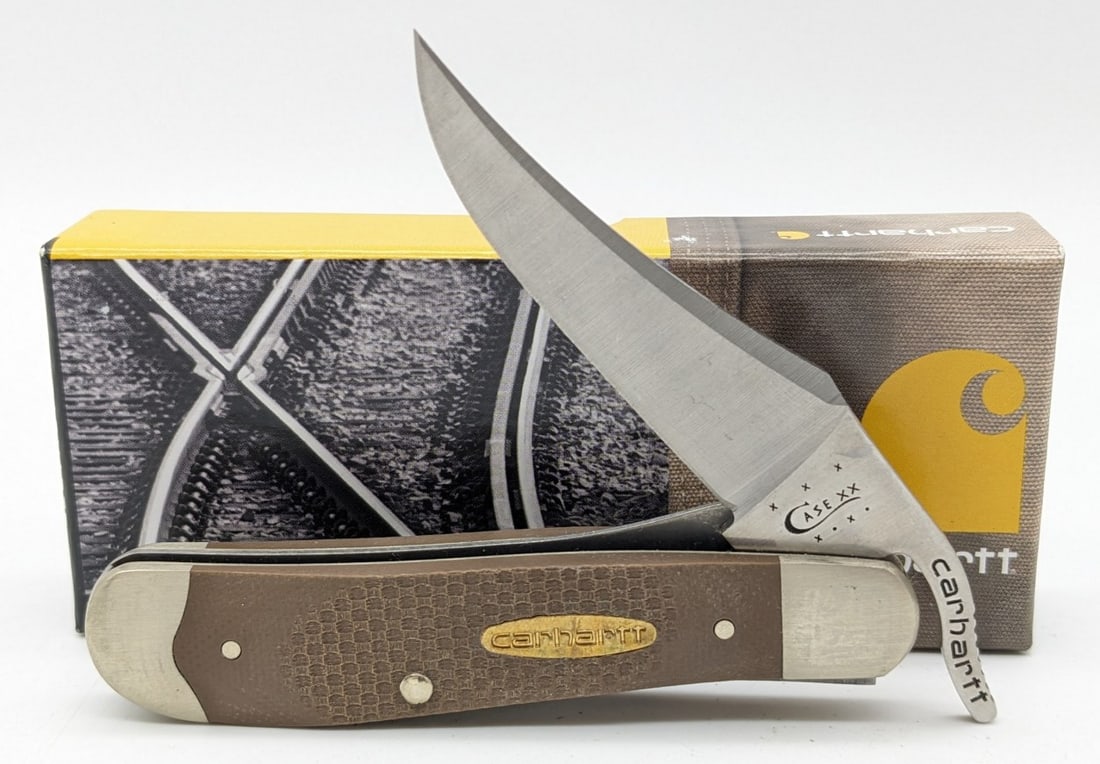 2013 Case XX Carhart Canvas Micarta Russlock w/ Box 101953L: Knife is in very nice condition with minimal wear from handling. Overall measures 4in when closed.